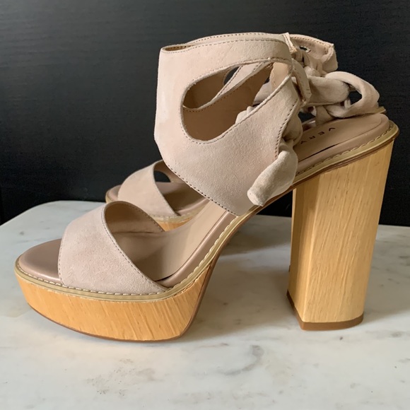 Very Volatile Women’s Ashlee Dress Sandal - Picture 3 of 16